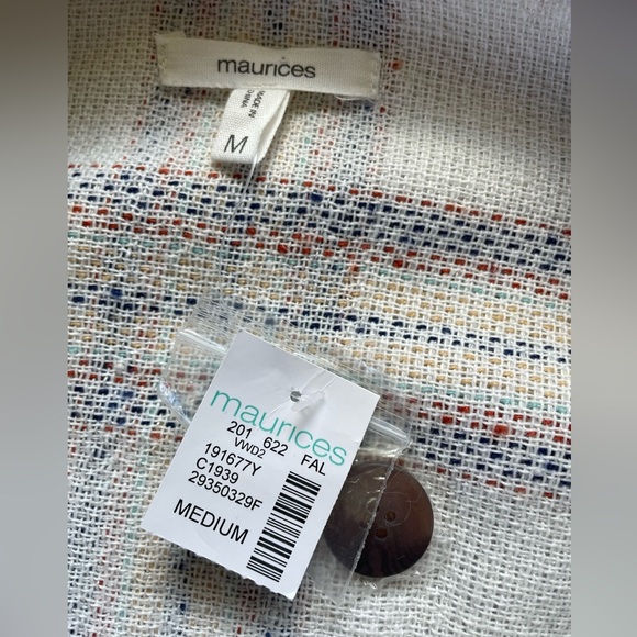NWT Maurices Faux Wool Plaid Shacket, Size Medium - Picture 6 of 6